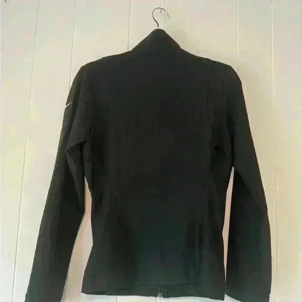 Nike  Dri-FIT JACKET Size Medium New with out tags